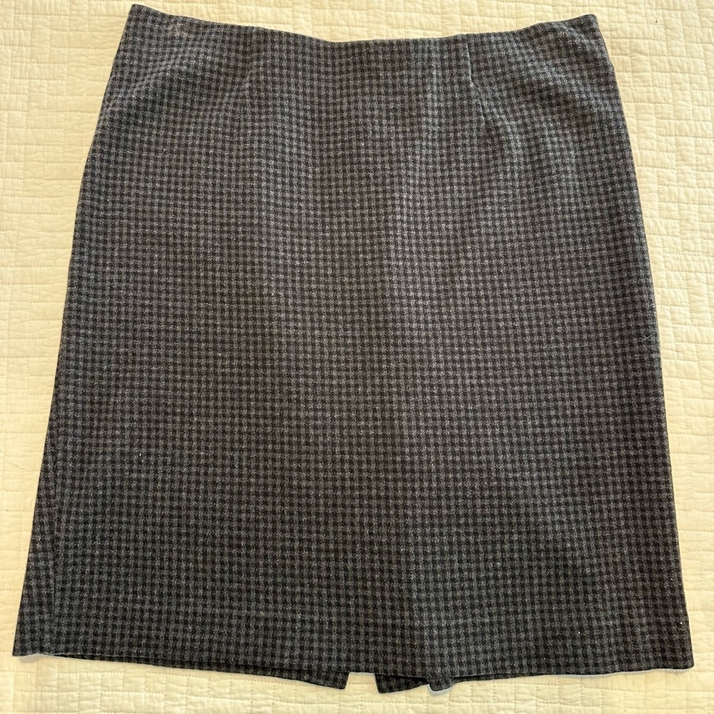 J. Jill Houndstooth Check Pencil Skirt